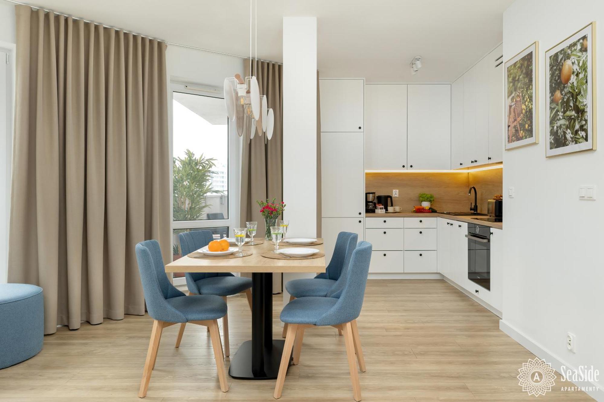 Seaside Apartamenty Platany Kolobrzeg Exterior photo